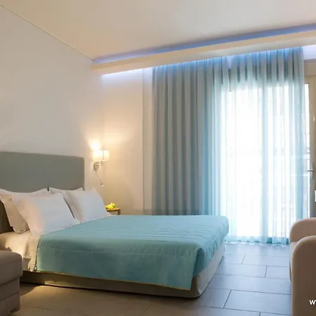 Hotel Grand Theoni Boutique & Vasiliki