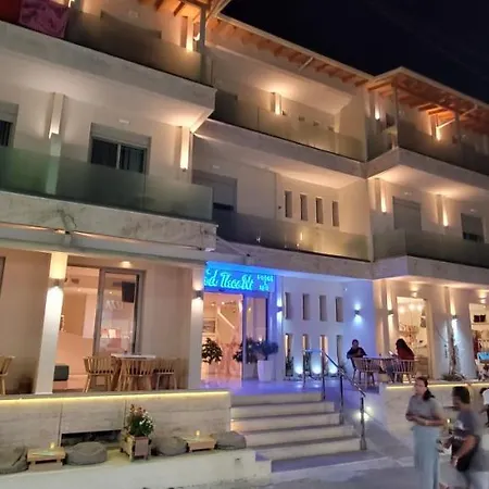 Grand Theoni Boutique & 4* Vasiliki