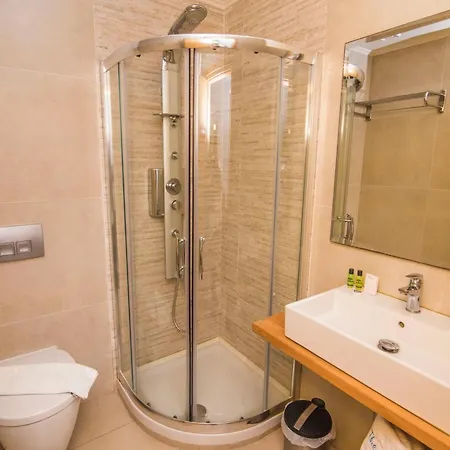 Grand Theoni Boutique & 4* Vasiliki
