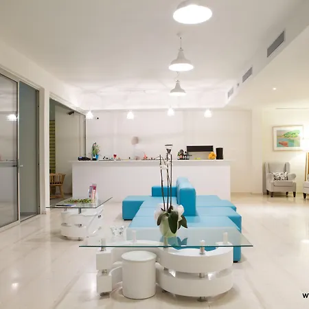 Отель Grand Theoni Boutique & 4*