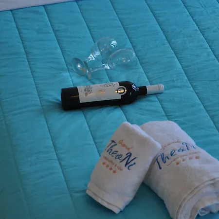 Grand Theoni Boutique & Отель