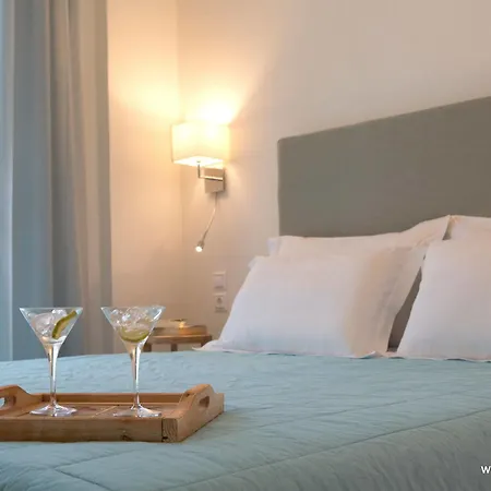 Grand Theoni Boutique & 4* Vasiliki