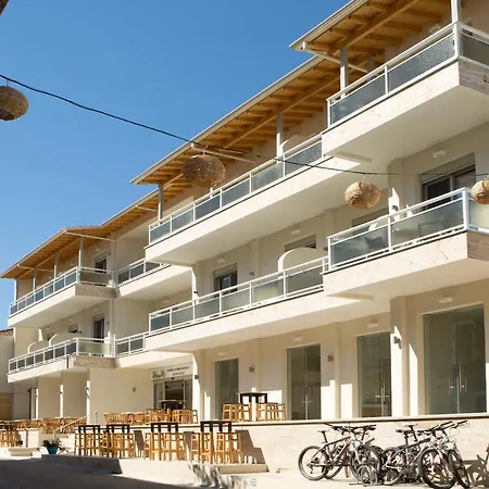 Hotel Grand Theoni Boutique & Vasiliki