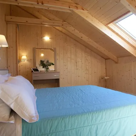 Grand Theoni Boutique & Отель 4*