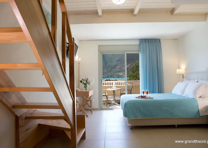 Hotel Grand Theoni Boutique & Vasiliki (Lefkada)