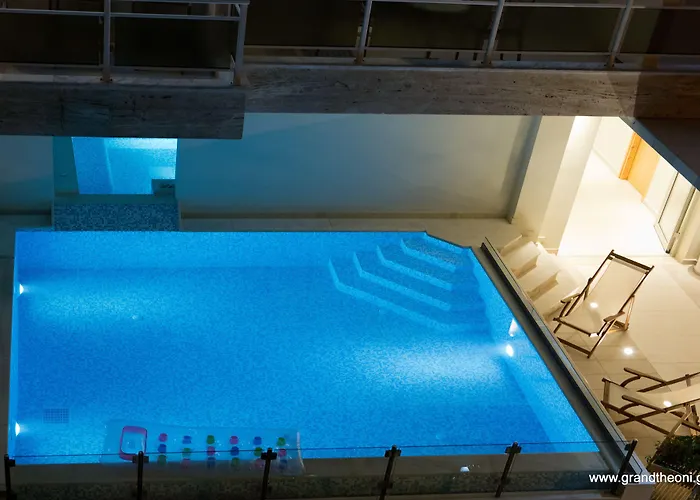 Grand Theoni Boutique & 4* Vasiliki (Lefkada)