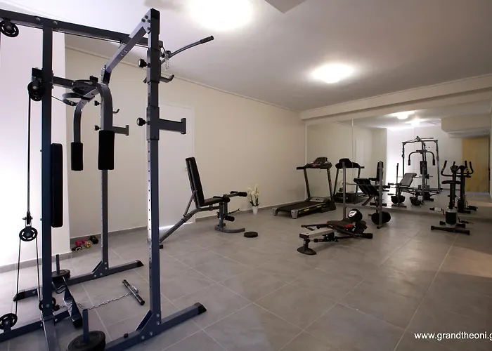 Grand Theoni Boutique & Hotel