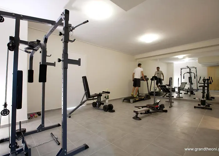 Hotel Grand Theoni Boutique & 4*