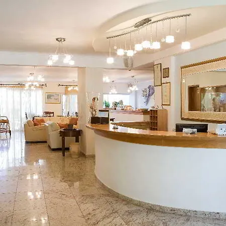 Grand Theoni Boutique & 4*