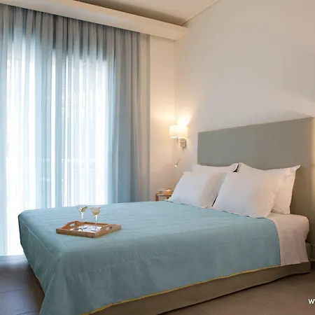 Hotel Grand Theoni Boutique & 4*