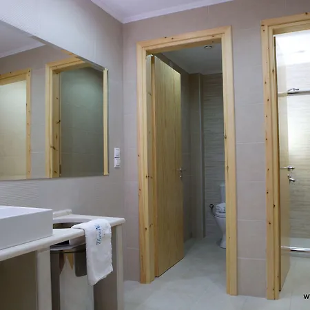 Ξενοδοχείο Grand Theoni Boutique &