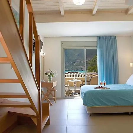 Grand Theoni Boutique & 4* ואסיליקי