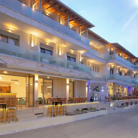 Grand Theoni Boutique & Hotel