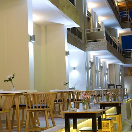 Otel Grand Theoni Boutique & 4*