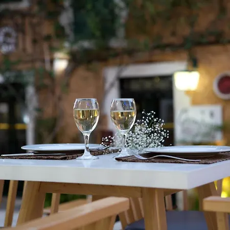Grand Theoni Boutique & 4* Vasiliki