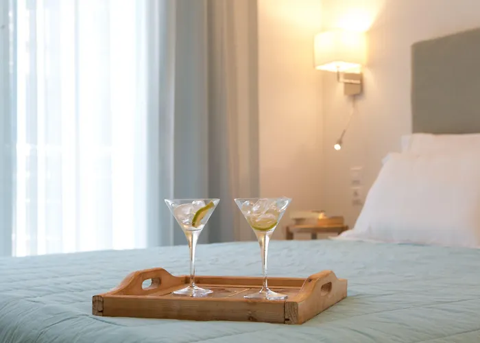 Hotel Grand Theoni Boutique & 4*